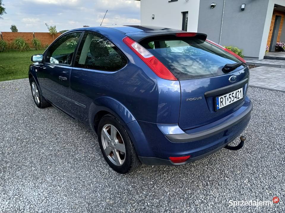 Ford Focus MK2 16 100 benzyna 2005