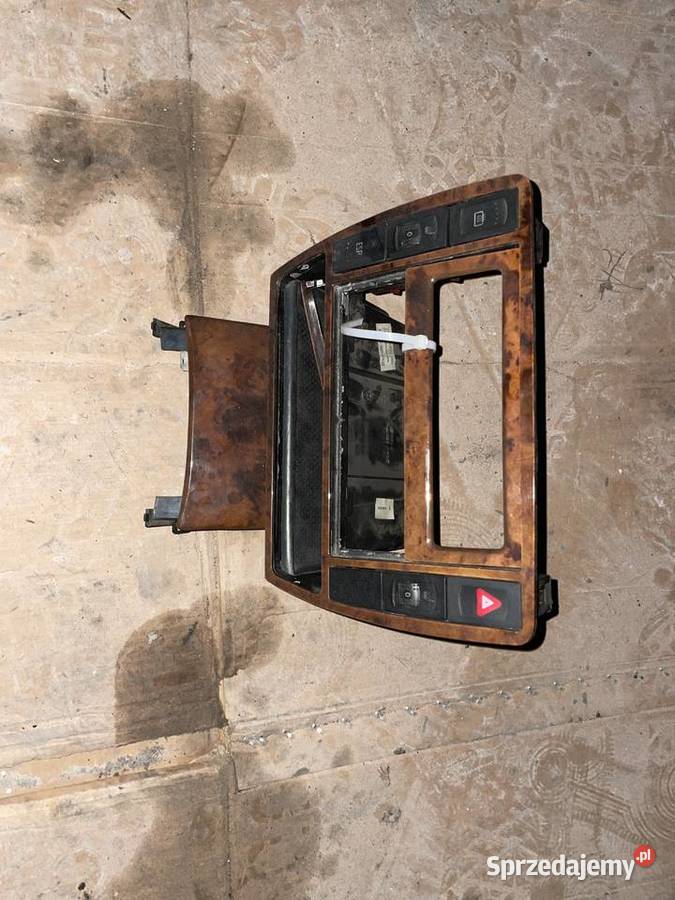 Pulpit obudowa panelu klimy popielniczka osobowe Ruszów