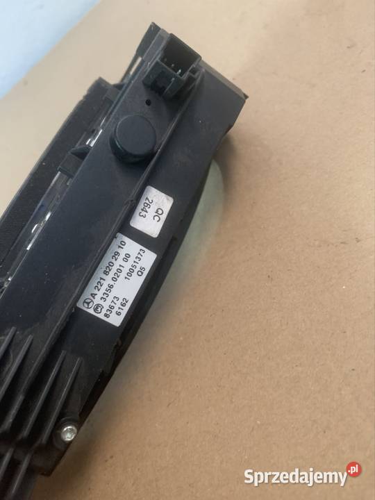 Mercedes panel sterowania a2218202910 Panele sterowania, przełączniki śląskie sprzedam