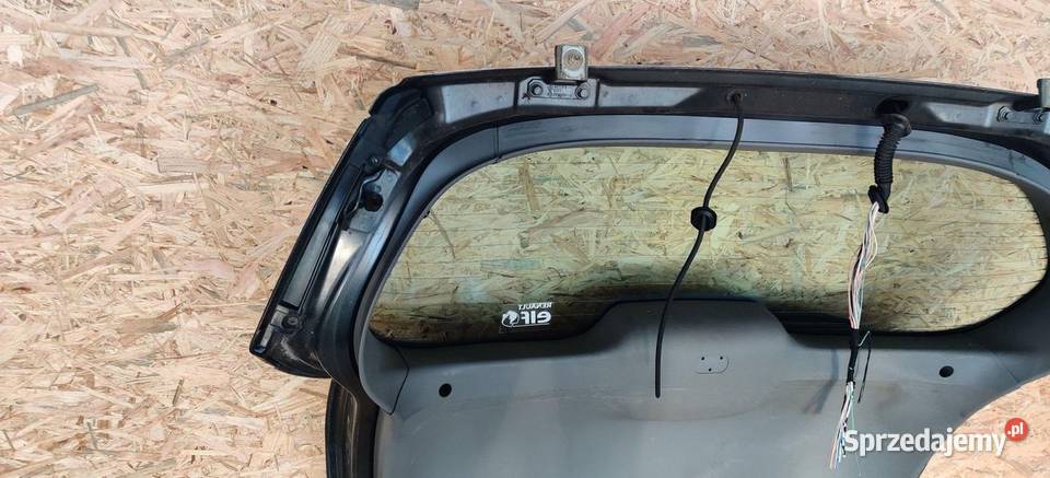 TYLNA KLAPA BAGAŻNIKA TYŁ SZYBA POKRYWA RENAULT osobowe Części samochodowe Rudziniec