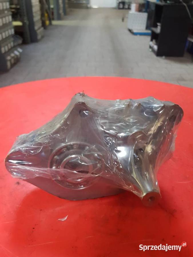 Napęd pompy hydraulicznej Ursus C385 84108019 Sulechów