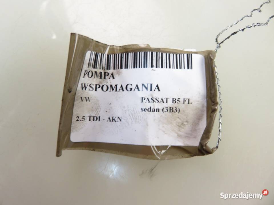 POMPA WSPOMAGANIA VW PASSAT B5 FL 3B3 25 TDI AKN małopolskie