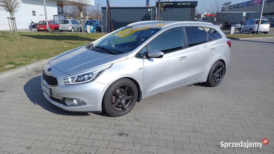 Kia Ceed kia ceed kombi crdi 16 M krajowe 128 poduszka powietrzna mazowieckie Warszawa