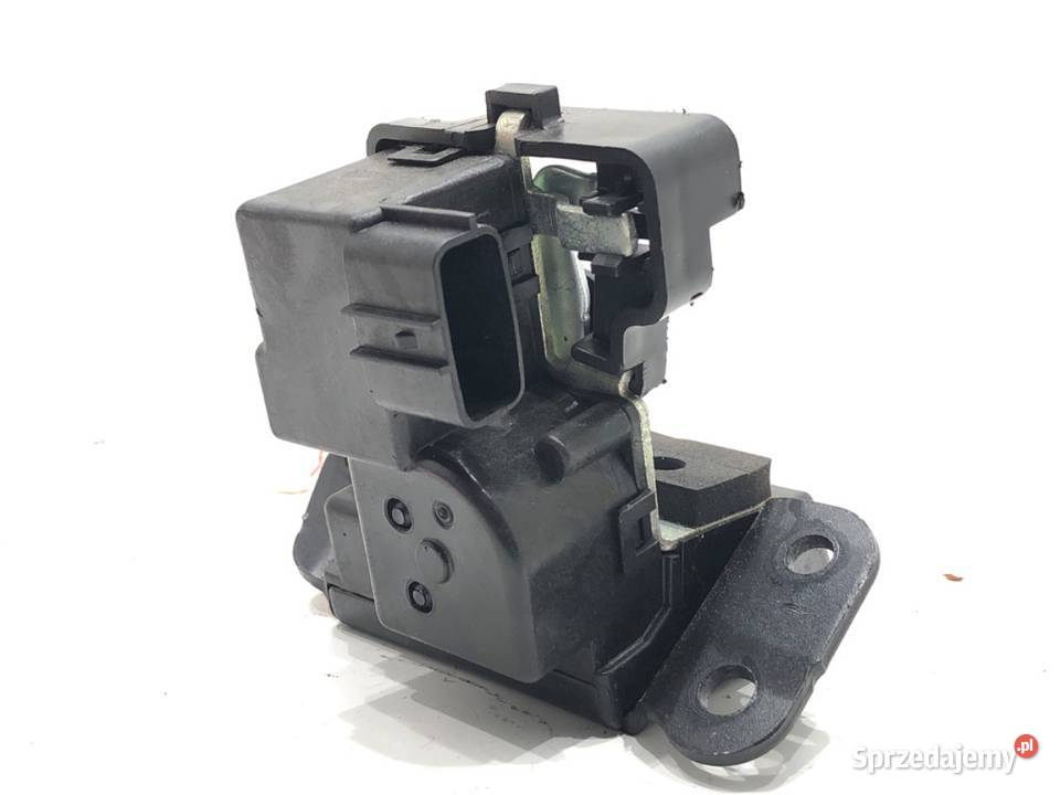 ZAMEK KLAPY TYŁ KIA SPORTAGE III SUV