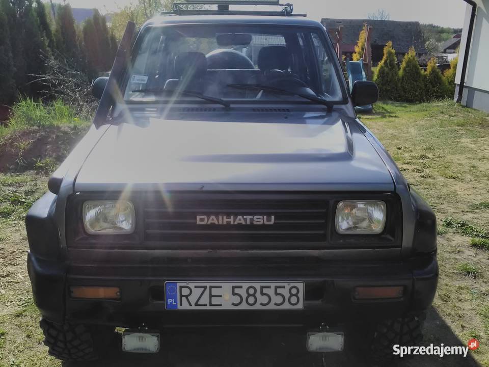 Daihatsu Feroza Rok produkcji 1989 Hermanowa