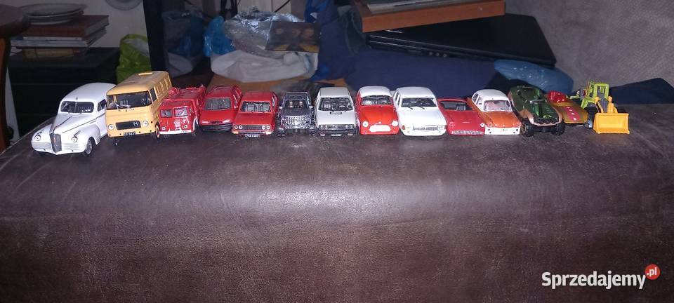 Kolekcja autek prlu Łódź