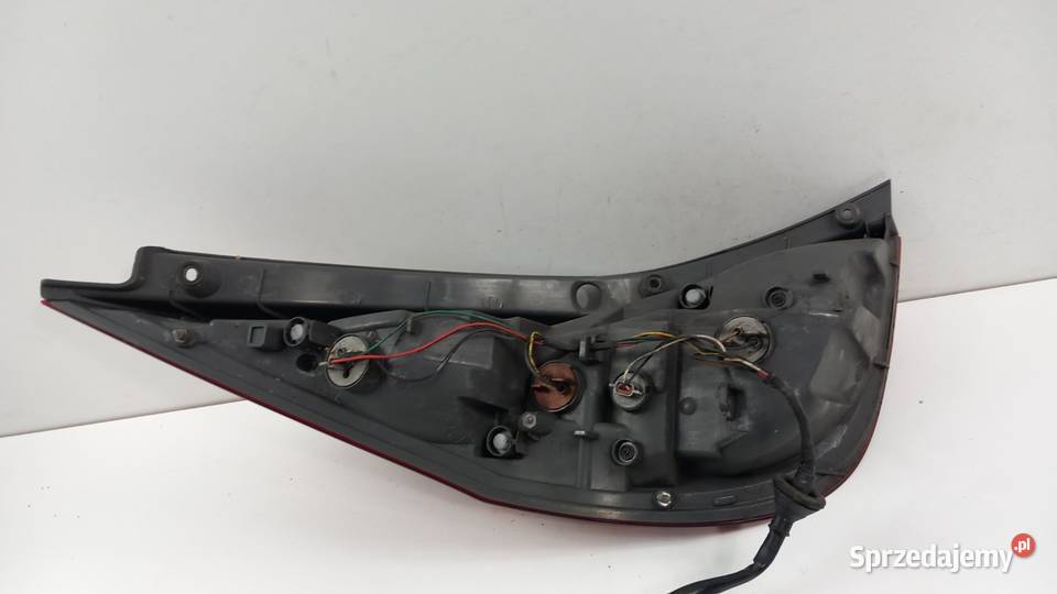 HYUNDAI I30 I HB LAMPA TYŁ PRAWA