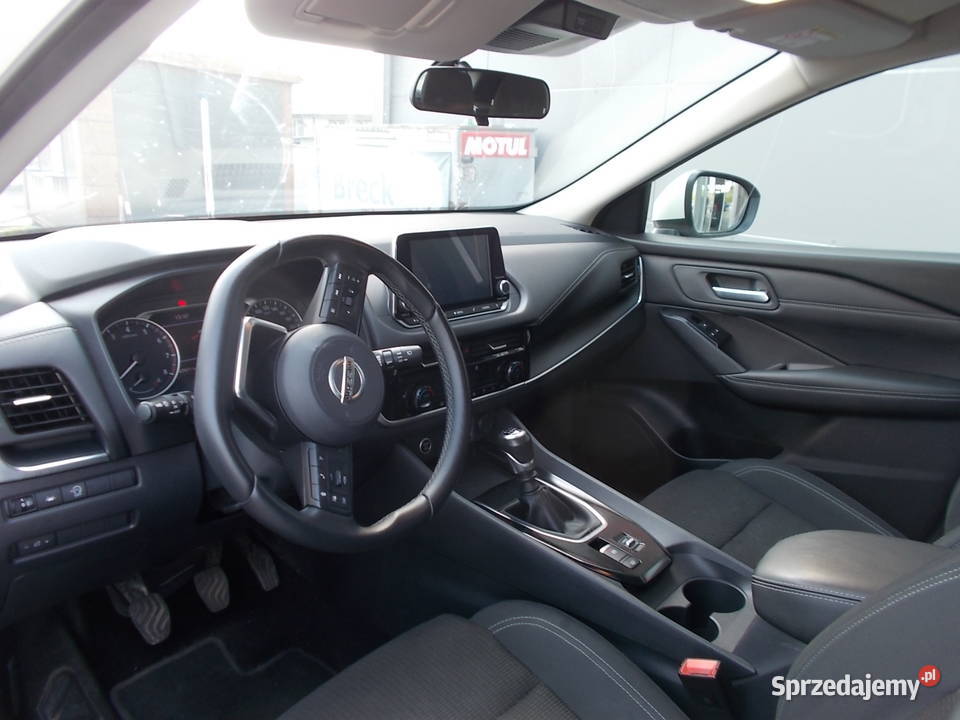 NISSAN QASHQAI benzynahybryda140 salon Polska podkarpackie Dębica