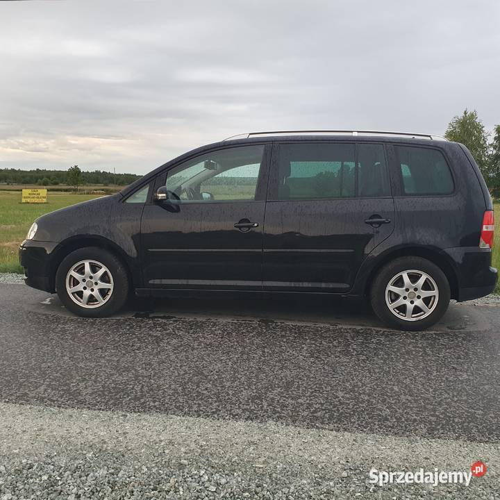 VW Touran 20 E hak navi 2006 r 150 272500km Wrocław