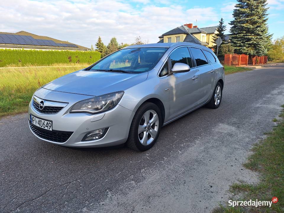 Opel Astra J 17 CDTI Sport Tourer 2011 r Biała Podlaska