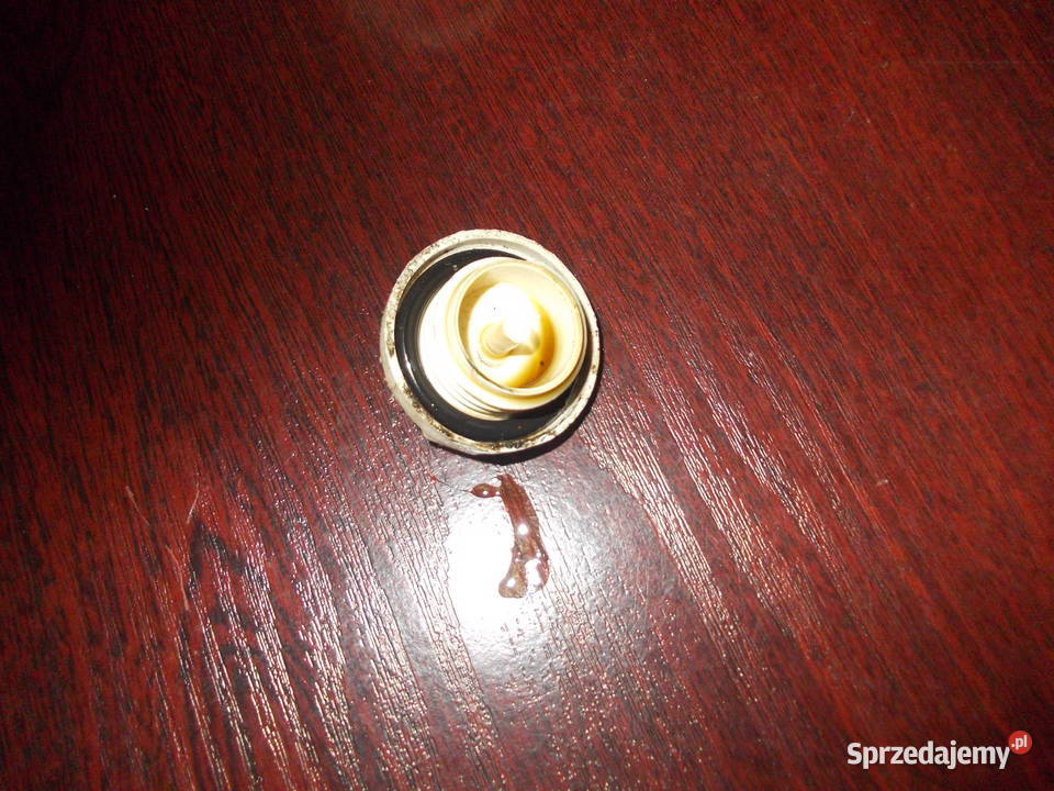 tajga korek wlewu oleju 1502 Stalowa Wola