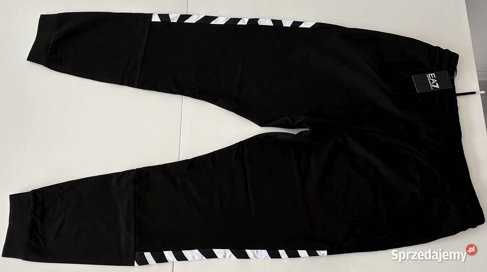 EMPORIO ARMANI spodnie sportowe rozmiar ML Armani Szczecin