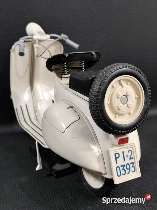 Model Kolekcjonerski Piaggio Vespa 150 Ray Poddębice sprzedam