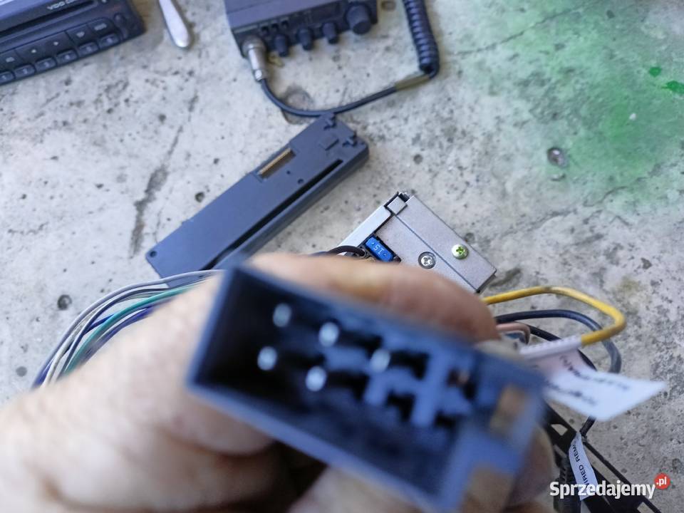 LG LAC5900RN radio samochodowe Sprzęt audio fabryczny Tarnobrzeg