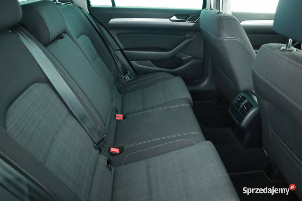 VW Passat 20 TDI światła LED mazowieckie Piaseczno