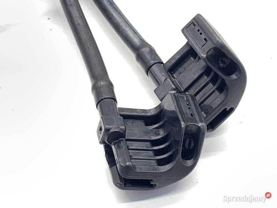 DYSZE SPRYSKIWACZY LEXUS LBX Wycieraczki i spryskiwacze