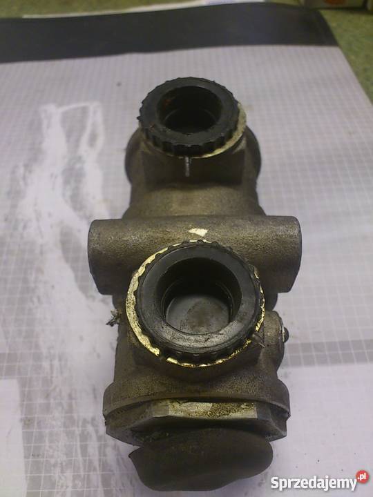 Zawór zabezpieczający dwuobwodowy 54200130 ciężarowe