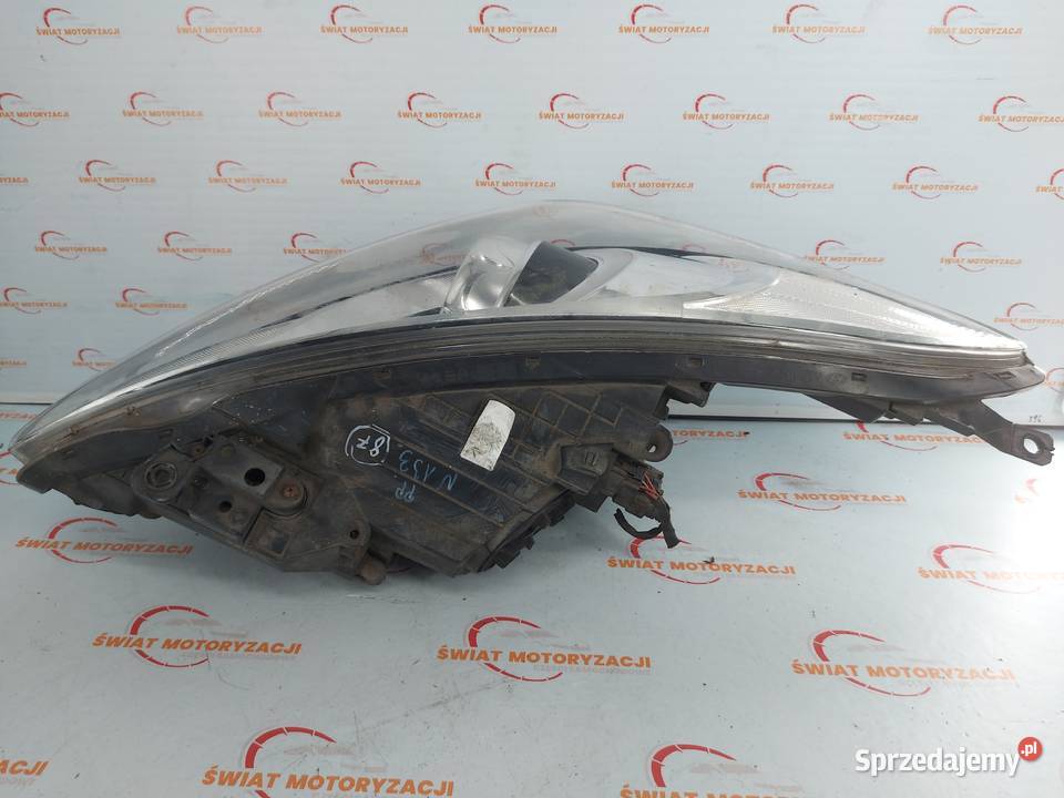 HYUNDAI i40 BLUE 13r lampa prawa przód LED świętokrzyskie Kielce
