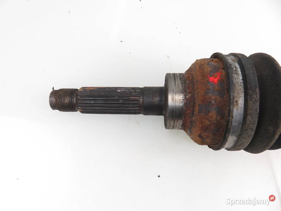 PÓŁOŚ PRAWA TYLNA SUBARU LEGACY II BG 20