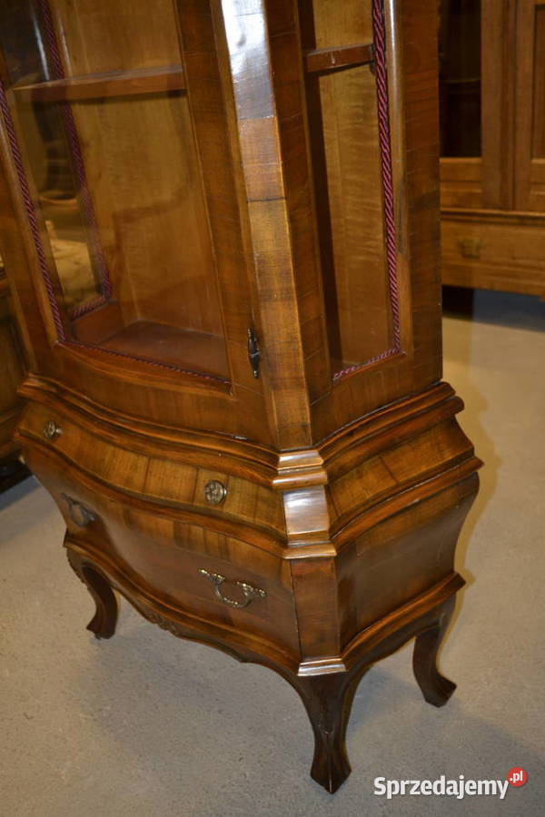 witryna jednodrzwiowa rokoko orzech Meble Będzin