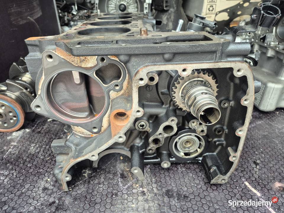 Blok silnika 30 Iveco Daily dostawcze Obłotne