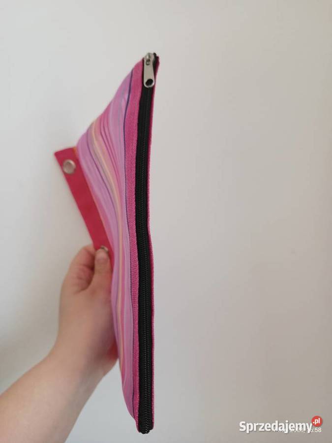 Duży piórnik kosmetyczka saszetka siatka nylowa Szczecin