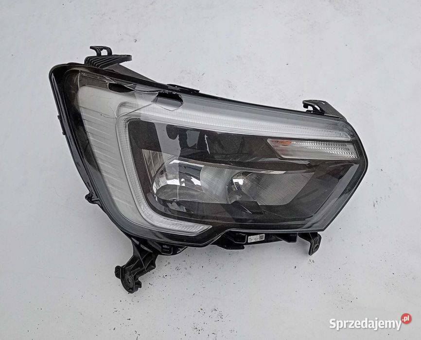 Renault Master IV Led reflektor lampa prawy Przeźmierowo
