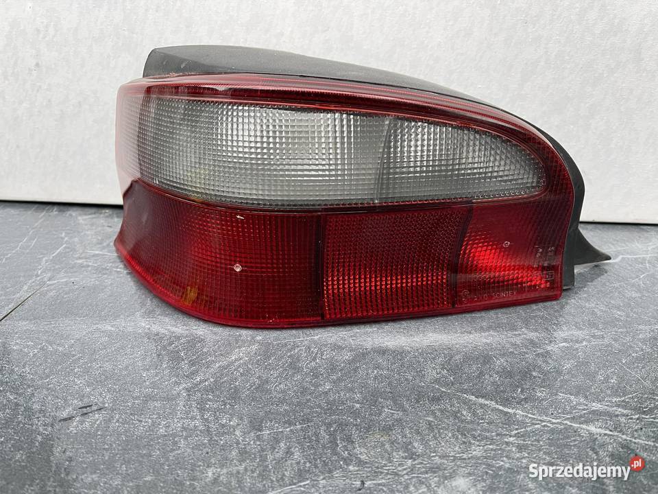 CITROEN SAXO LEWA LAMPA TYŁ Lampy tylne Ostroróg