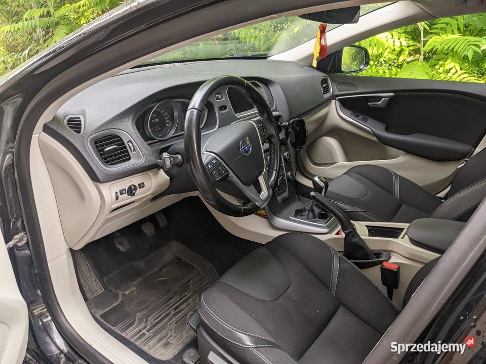 V40 ii T3 polski salon panorama Xenon benzyna autoalarm Sosnowiec