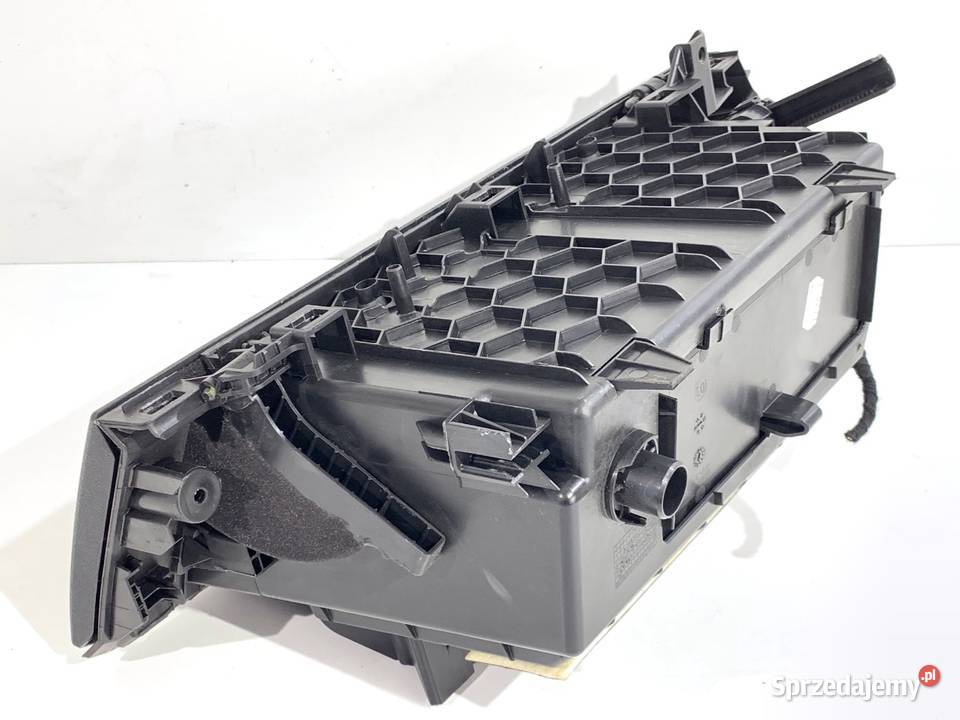 SCHOWEK PASAŻERA BMW F48 Crossover 9339816 PÓŁKA podkarpackie