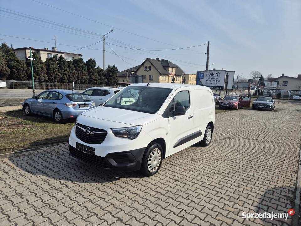 2020 Opel Combo 135 15d 76 Zadbany Bezwypadek