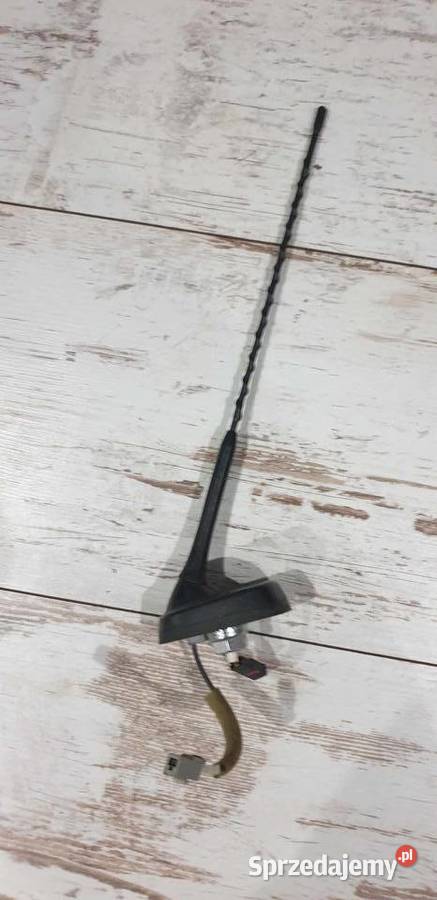 KIA VENGA I 09 ANTENA DACHOWA PŁETWA 962001P000 osobowe sprzedam