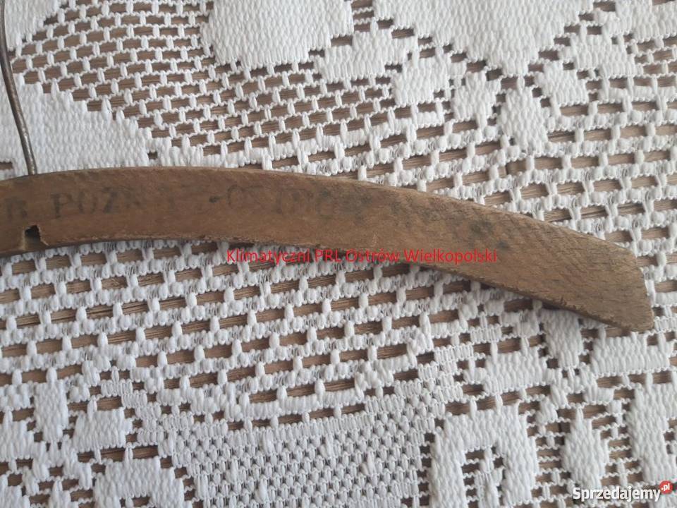 Stary zabytkowy wieszak drewniany sygnatura Ostrów Wielkopolski