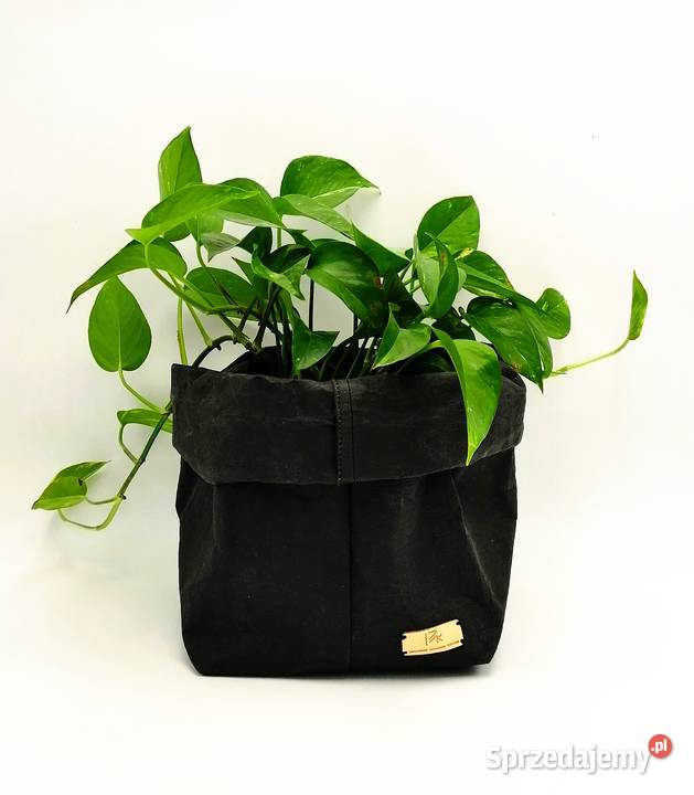 Doniczka czarna osłonka ozdobna PAK czarny M lubelskie