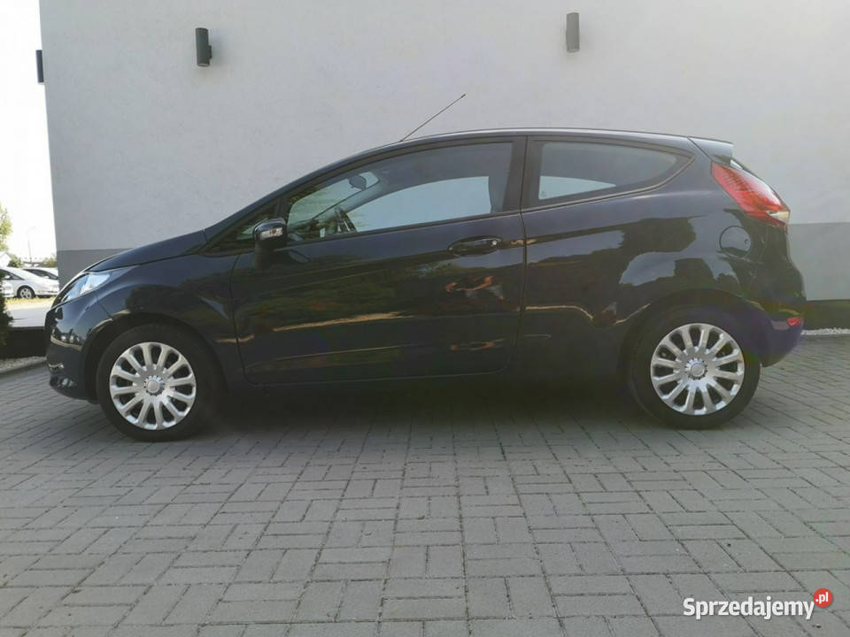 Ford Fiesta 125 60 Klimatyzacja Isofix Podgrz granatowy Strzegom
