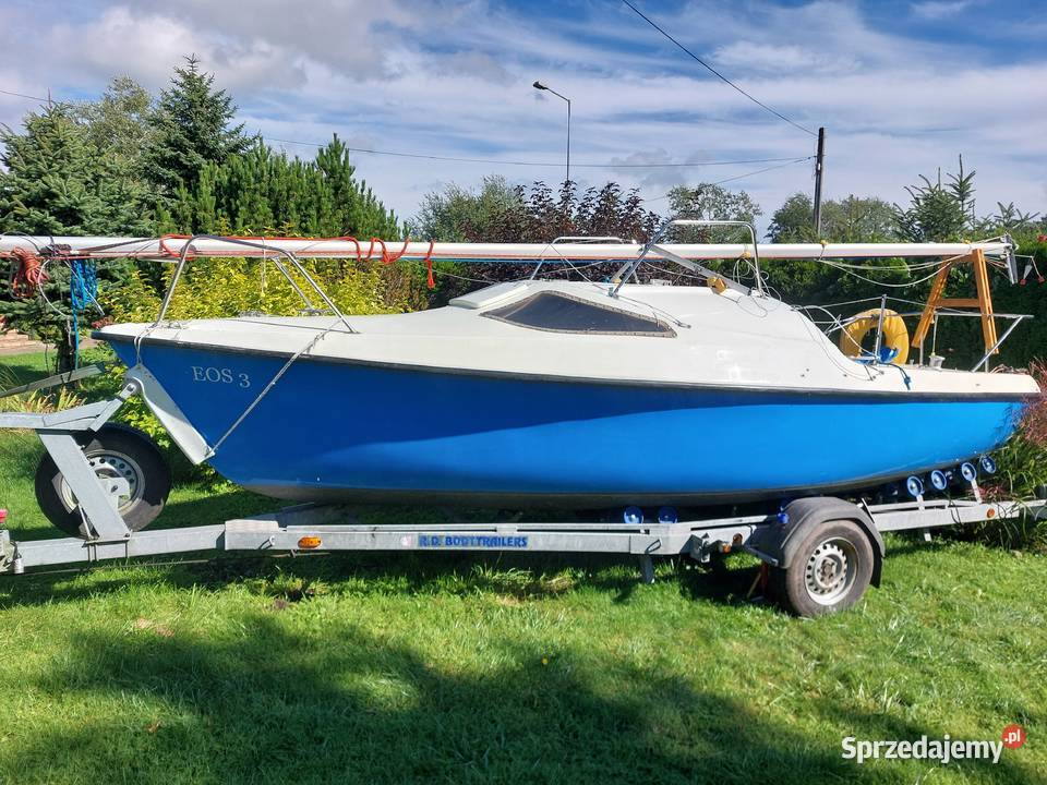 ŁÓDŹ ŻAGLOWA KLEPPER TRAVELLER 21