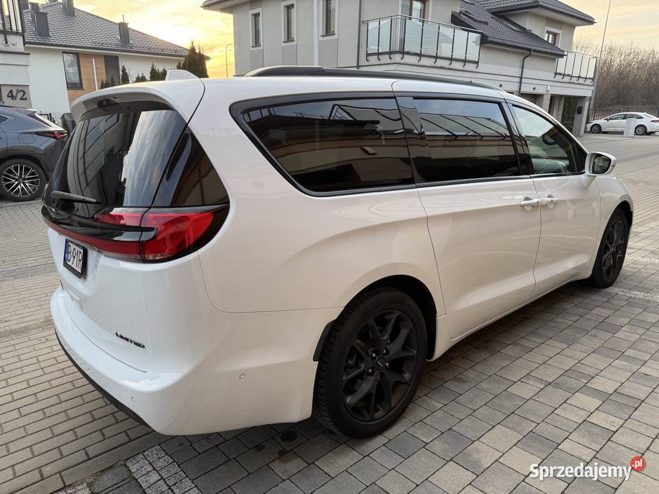 Chrysler Pacifica Limited S 2022 LPG podlaskie Łomża