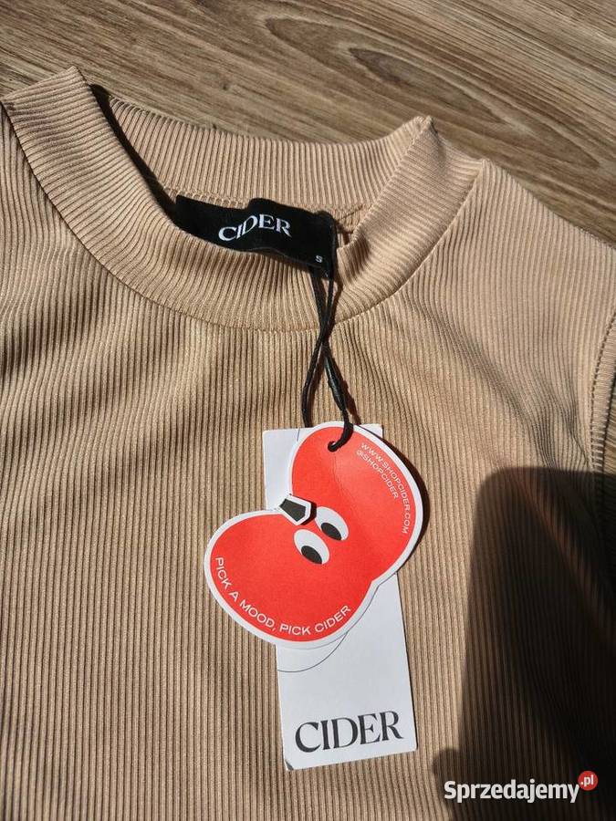 Prążkowany crop top nowy Kielce sprzedam