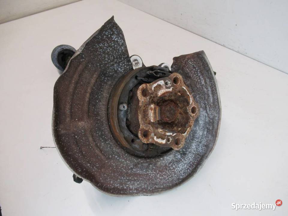 ZWROTNICA PIASTA LEWA TYŁ BMW F22