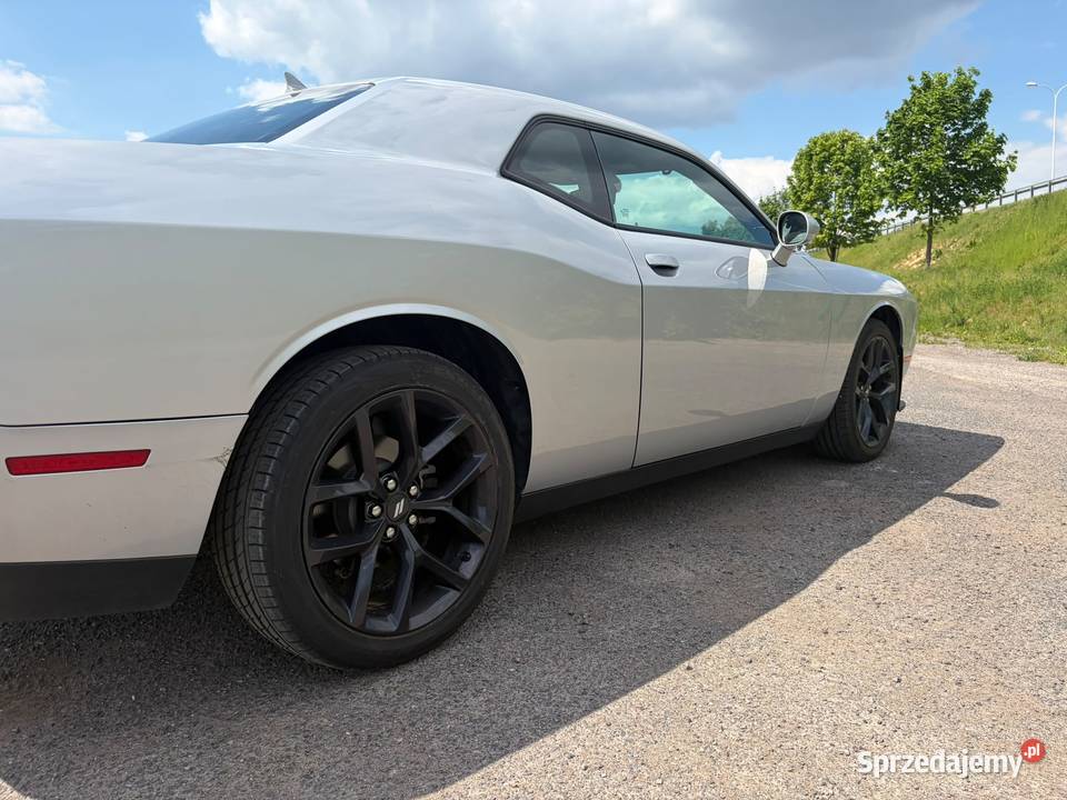 Dodge Challenger 36 V6 2020 3604cm3 Lublin