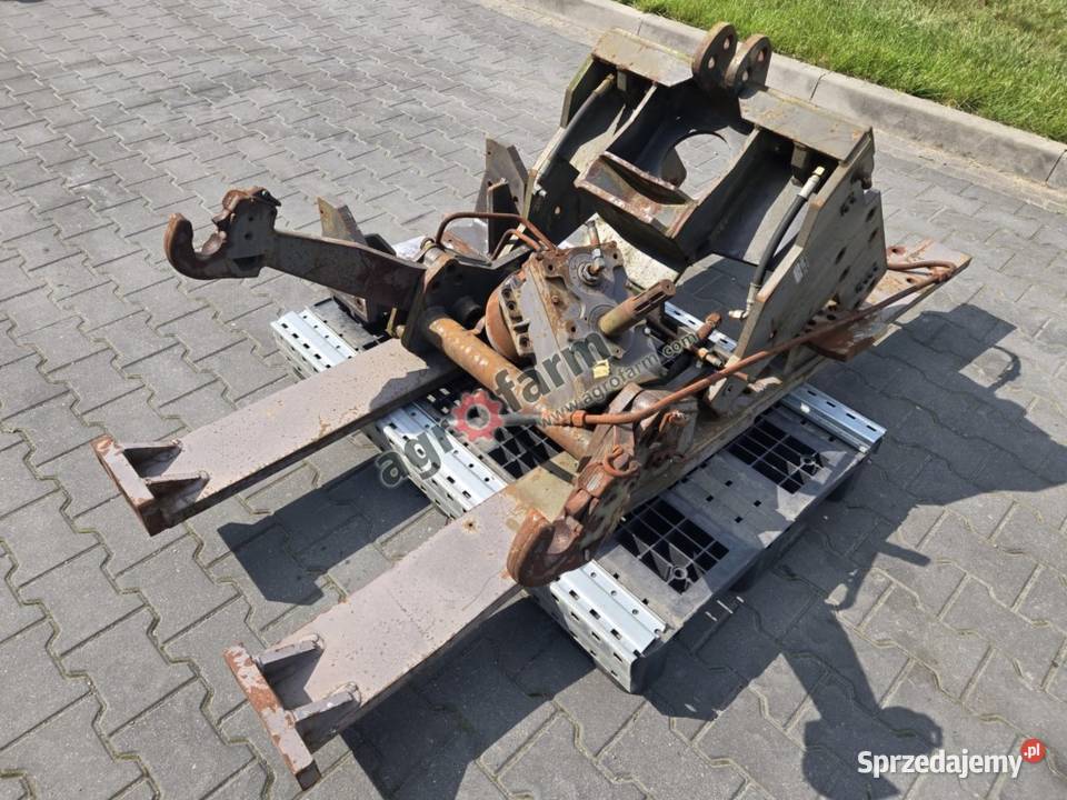 TUZ przedni podnośnik WOM Massey Ferguson 8170 Byków