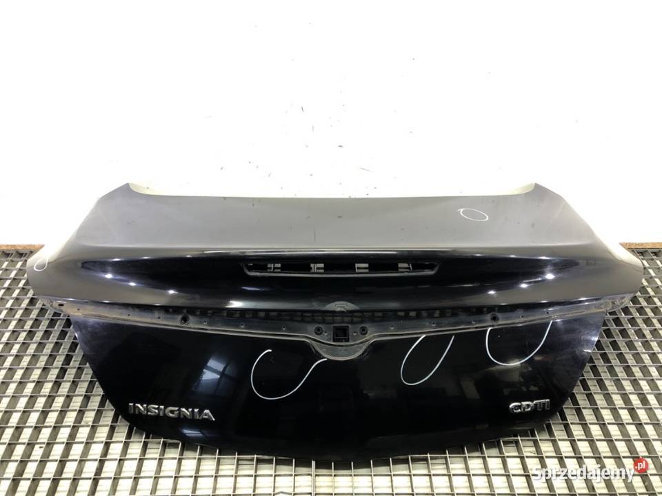 KLAPA TYŁ OPEL INSIGNIA A Hatchback 0817 TYLNA