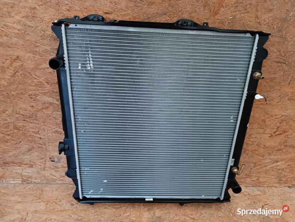 CHŁODNICA WODY TOYOTA LAND CRUISER J90 34i V6 96 osobowe Nowy Tomyśl
