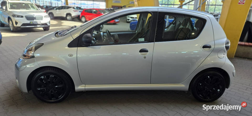 Toyota Aygo OPIS W podanej roczna gwarancja I Zarejestrowany w Polsce śląskie