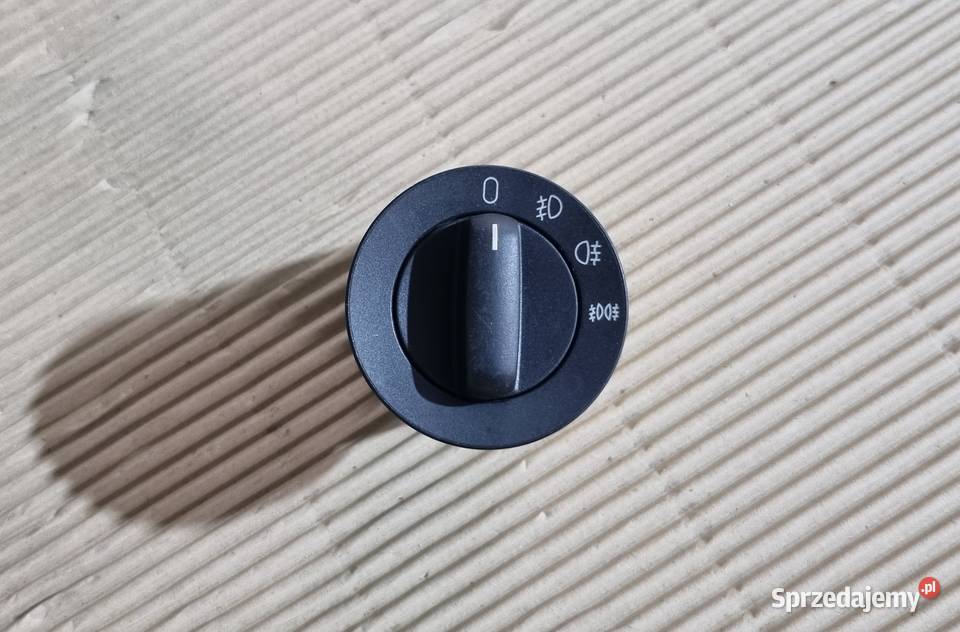 Przełącznik świateł przeciwmgłowych BMW E39 E38 Bolesławice