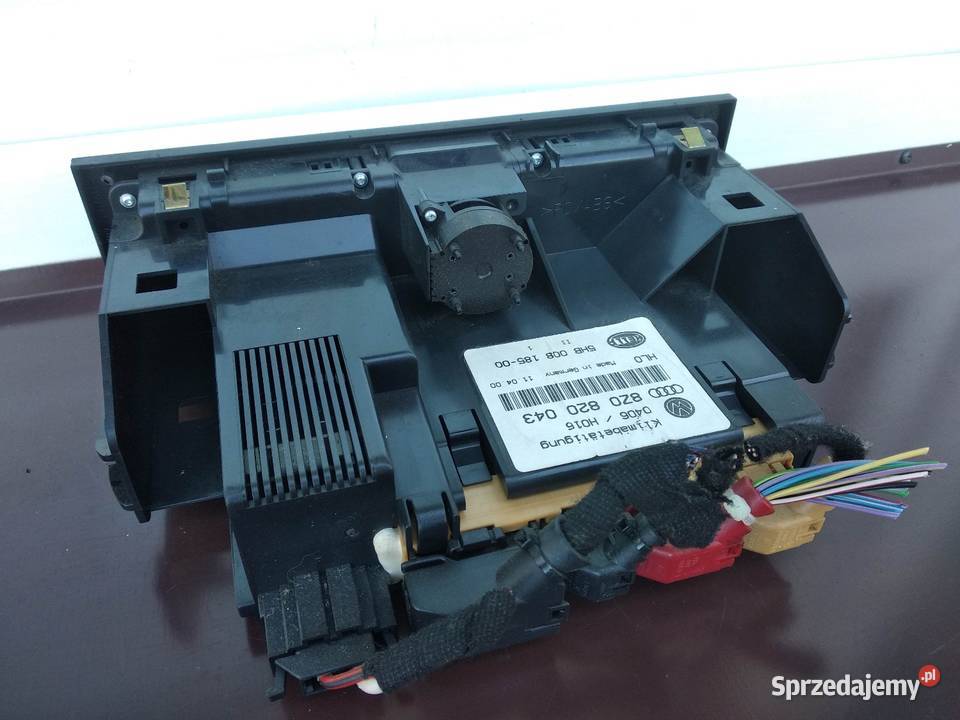 Audi A2 panel sterowania nawiewem klimatyzacji Sieradz