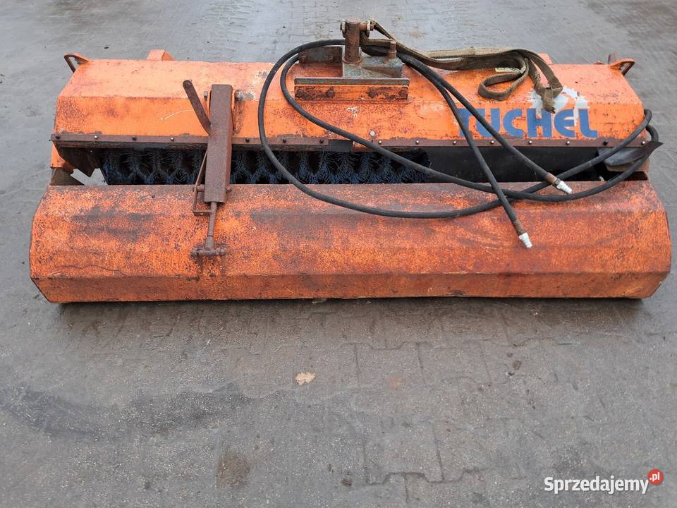 Zamiatarka Tuchel z pojemnikiem 2 m Piecewo