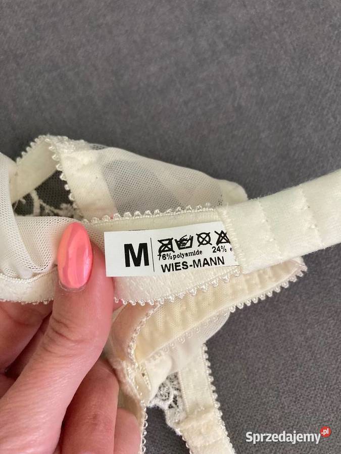 Nowy piękny kremowy koronkowy pas do pończoch podkarpackie Nisko