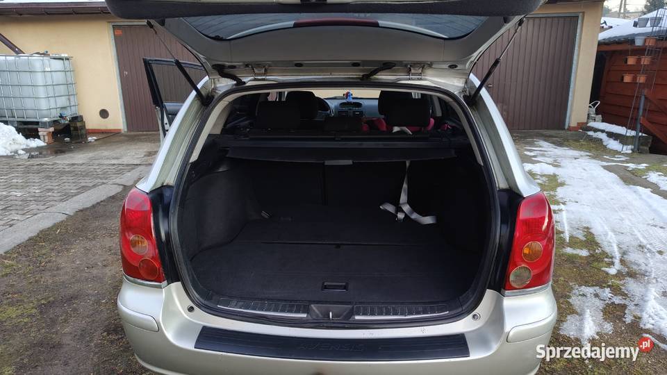 Toyota Avensis kombi 18 LPG do 2033 aluminiowe felgi Rydułtowy sprzedam