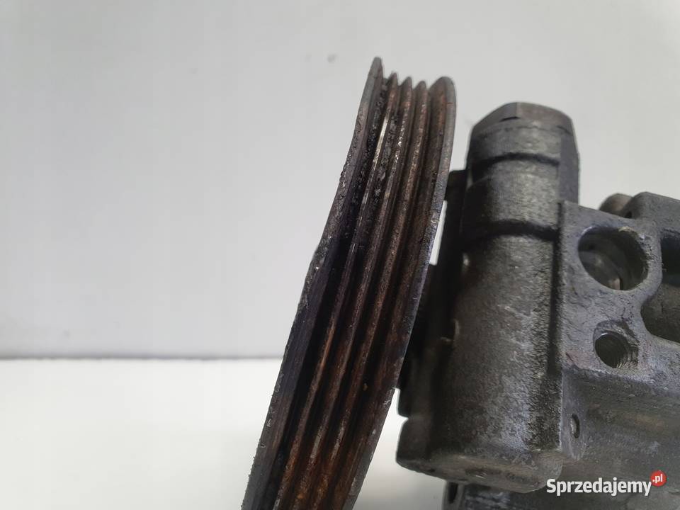 Chrysler Voyager IV 28 CRD POMPA WSPOMAGANIA osobowe Rudka